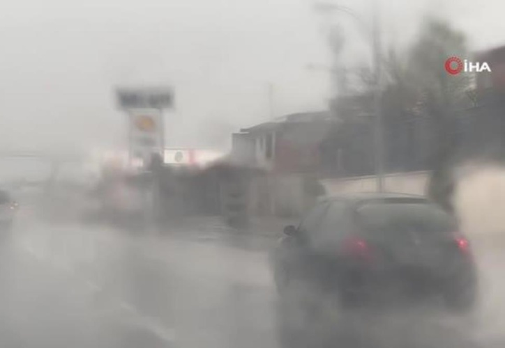 Meteorology has issued an effective precipitation warning for tomorrow
