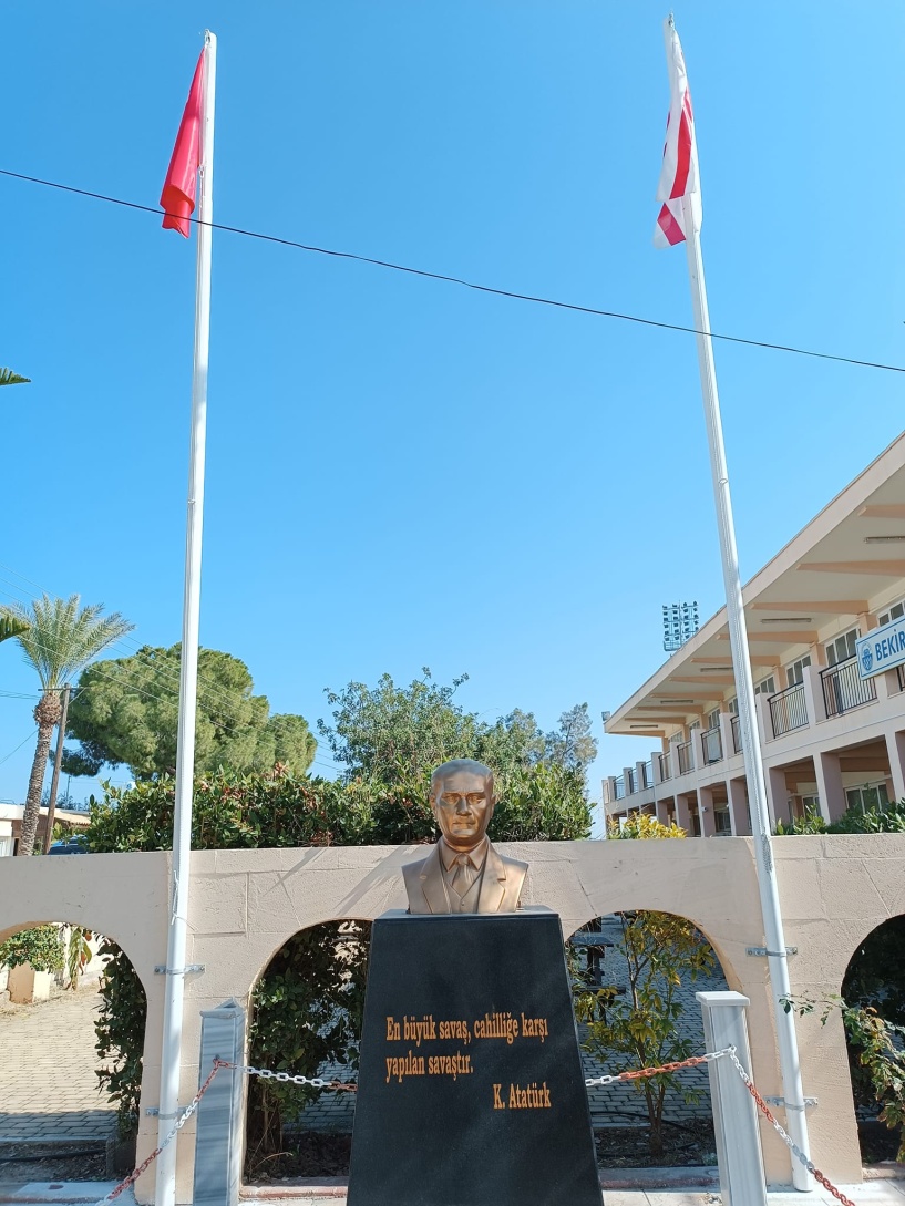 İskele Bekirpaşa Lisesi Fidan Dikme etkinliği düzenledi