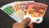Cypriots third in cash use among EU nations